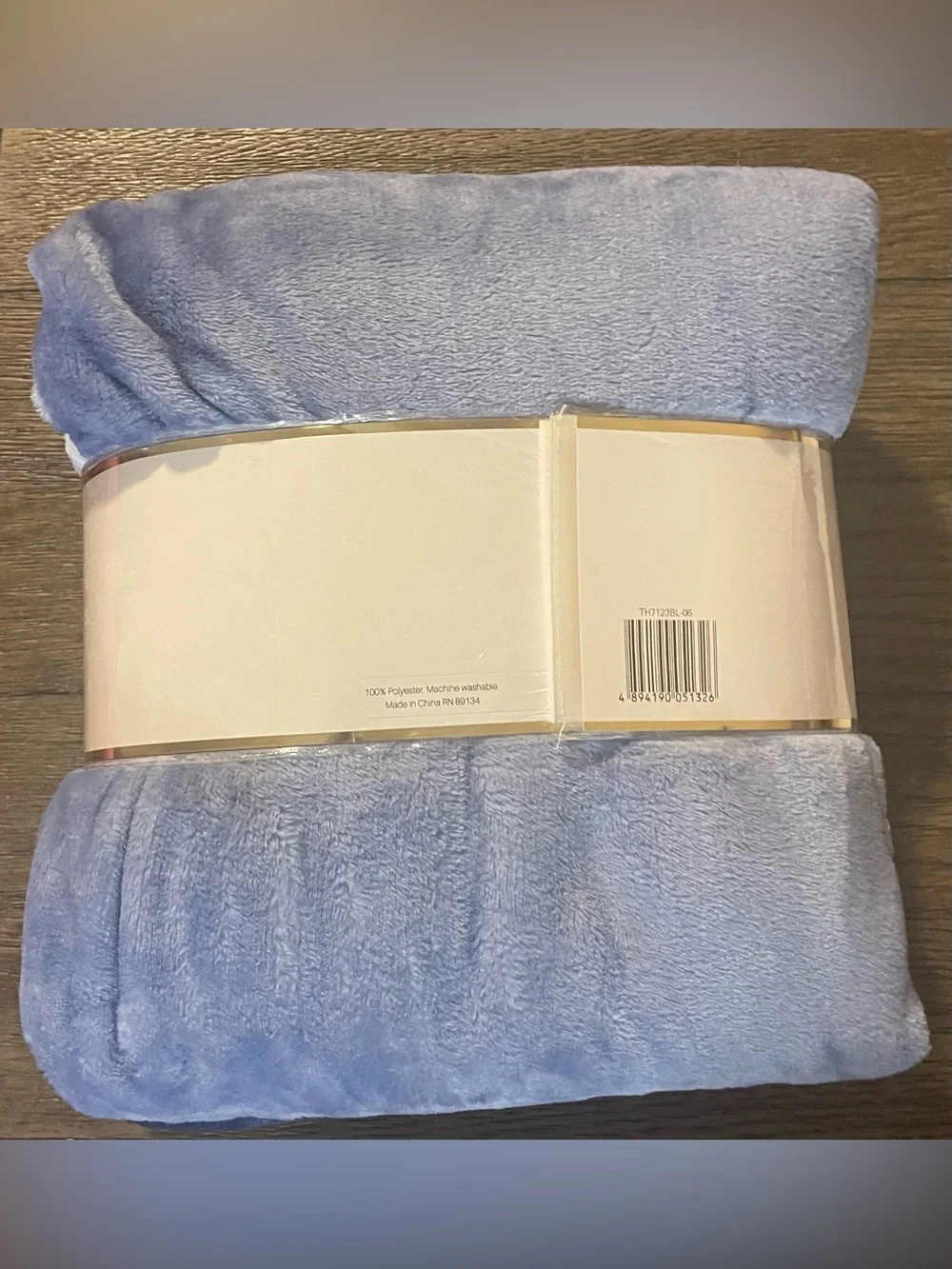 Blue Christian Siriano Extra Soft Ombré Throw New
